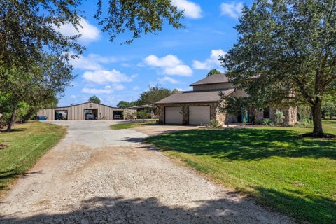 Photo of 2215 Avenue Q, Santa Fe, TX 77510 (MLS # 56953408)