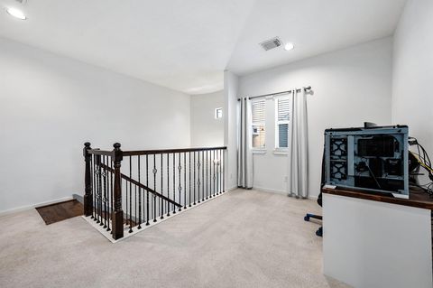 Tiny photo for 5723 Petty Street, Houston, TX 77007 (MLS # 94793478)