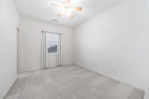 Tiny photo for 5723 Petty Street, Houston, TX 77007 (MLS # 94793478)