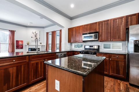 Tiny photo for 5723 Petty Street, Houston, TX 77007 (MLS # 94793478)