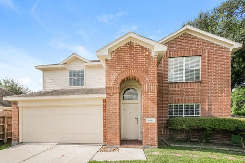 Photo of 9431 Crystal Cove Circle, Houston, TX 77070 (MLS # 17381250)