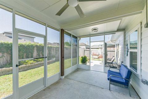 Photo of 10018 Chase Court, Baytown, TX 77521 (MLS # 37090061)