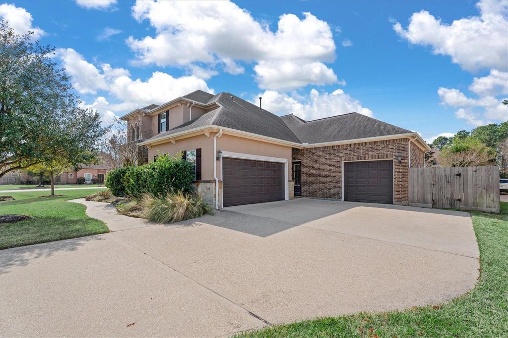 Photo of 13410 Kluge Corner Lane, Cypress, TX 77429 (MLS # 65791602)