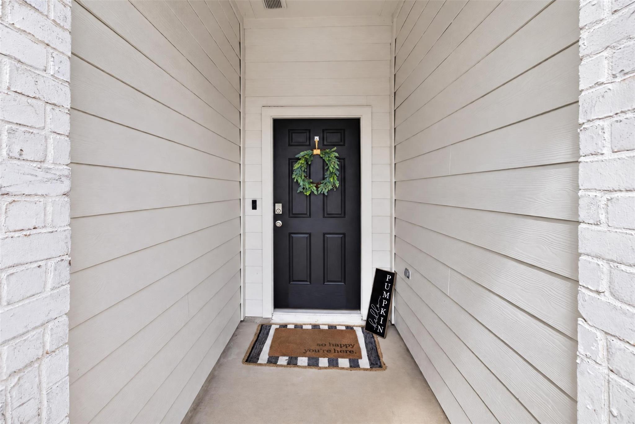 40935 Seasoned Oak Lane