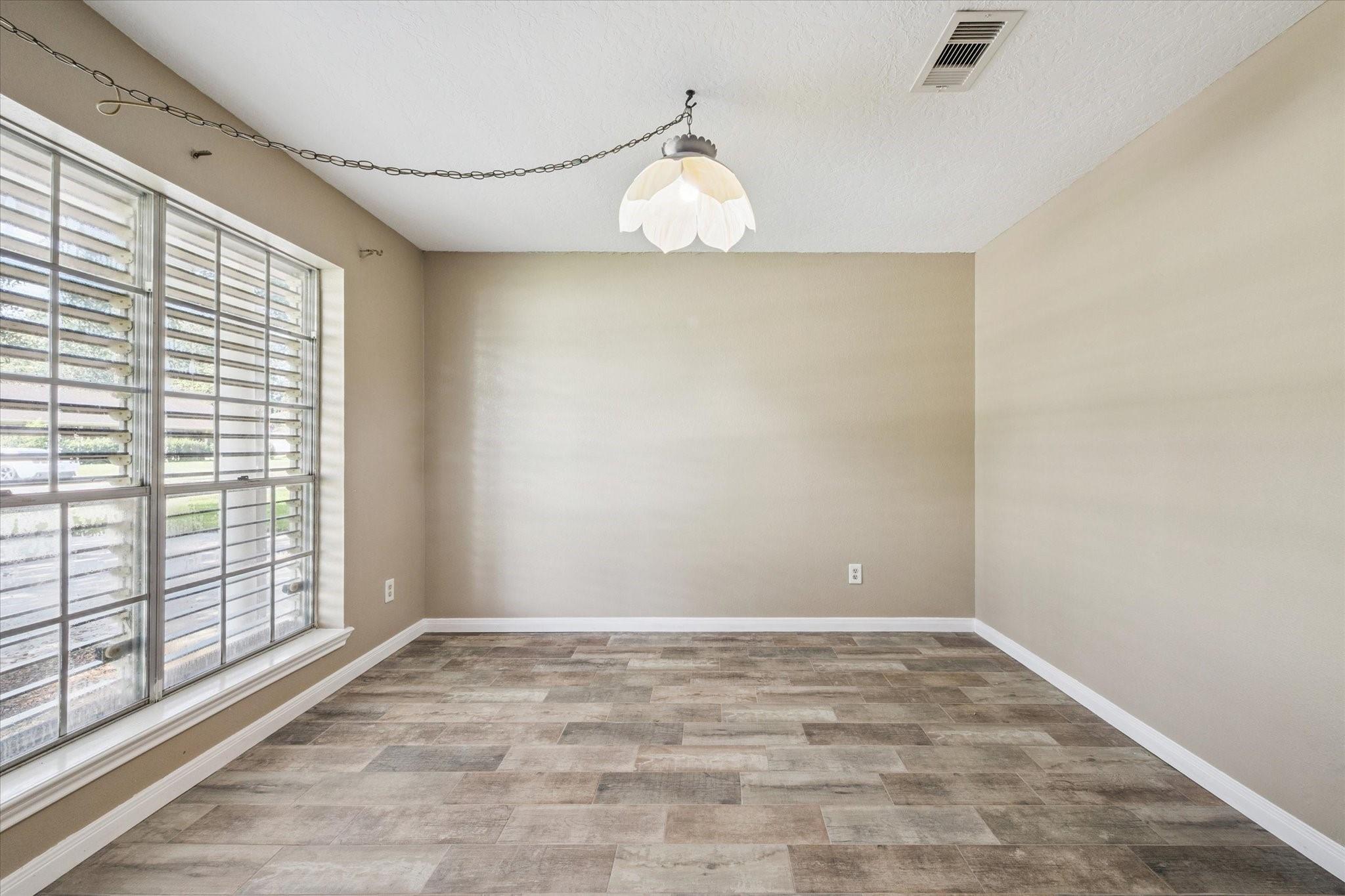 7806 Jonquil Drive