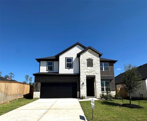 Photo of 428 Summerset Landing Court, Conroe, TX 77304 (MLS # 63033771)