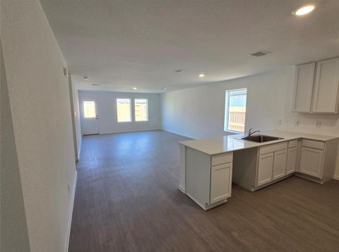 Photo of 9138 Golden Dorado Lane, Baytown, TX 77521 (MLS # 2174293)