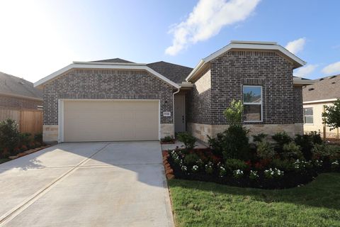 Homes For Sale - 7726 Jade Crest Drive<br/> Brazoria County, Angleton, TX 77515