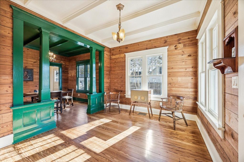 Photo of 208 N Rusk Street, Fayetteville, TX 78940 (MLS # 85611256)