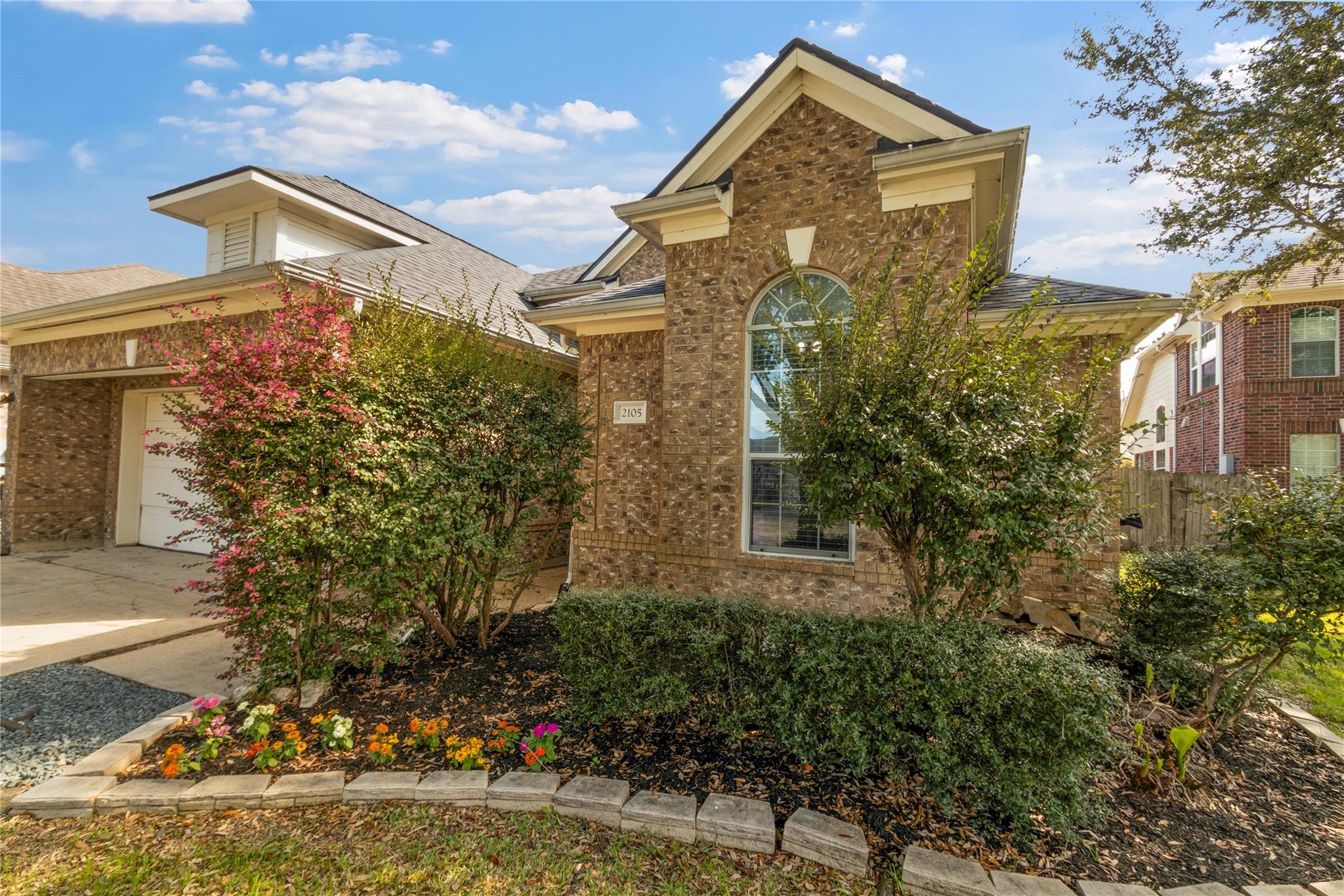 2105 Forest Glen Lane