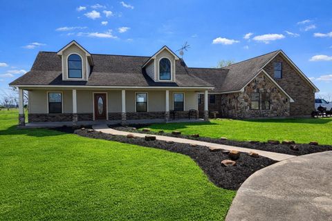 Photo of 15903 County Road 621, Angleton, TX 77515 (MLS # 78122094)
