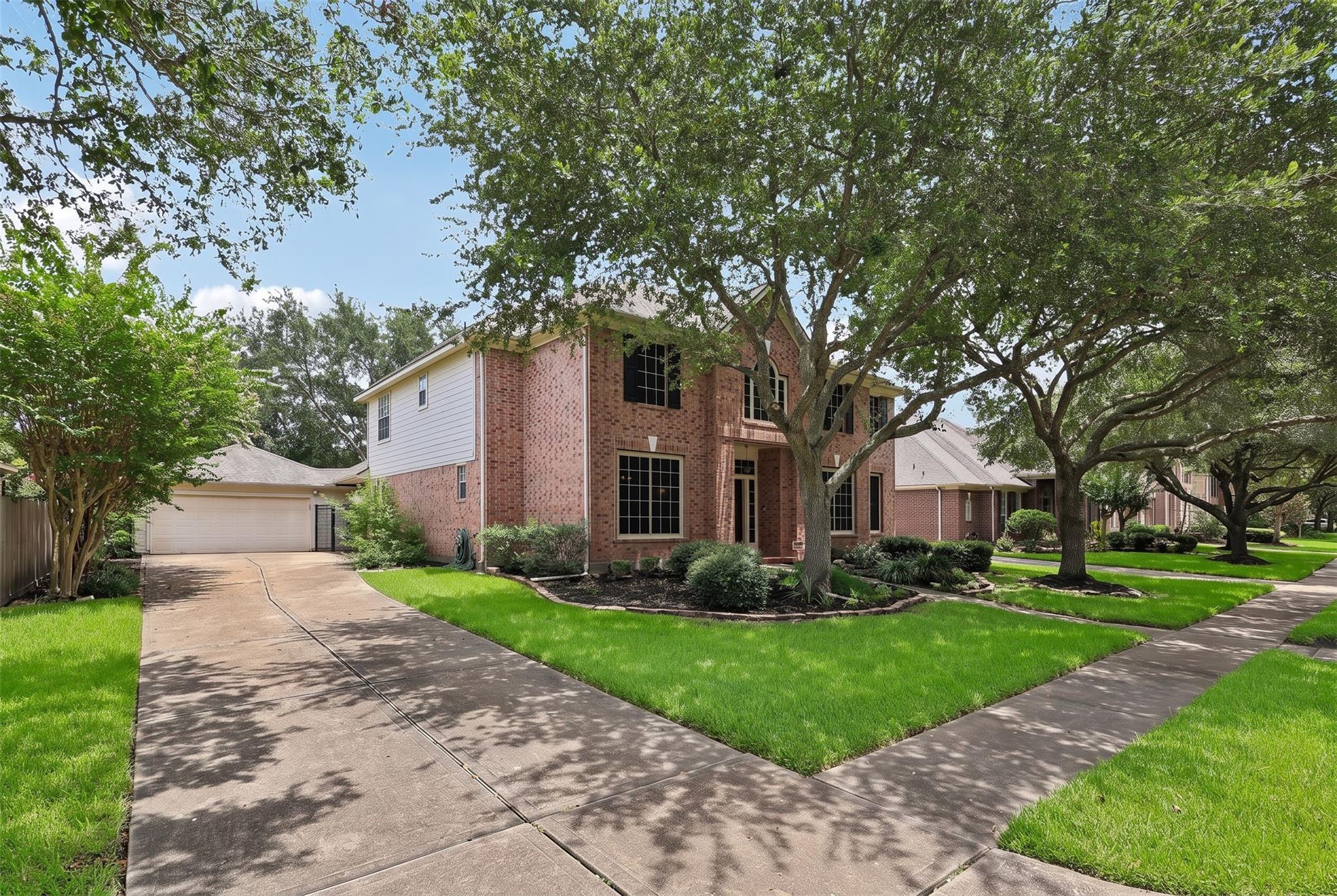 4115 Cedar Bend Drive
