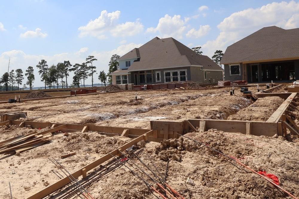 19007 Arroyo Mesa Drive