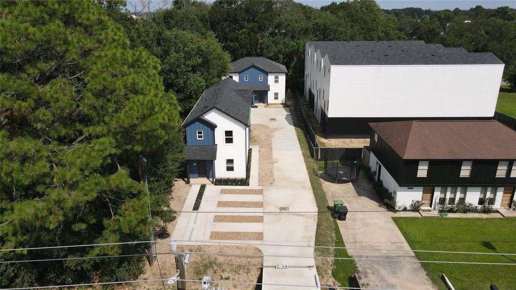 Photo of 9439 Radio Road, Houston, TX 77075 (MLS # 98514772)