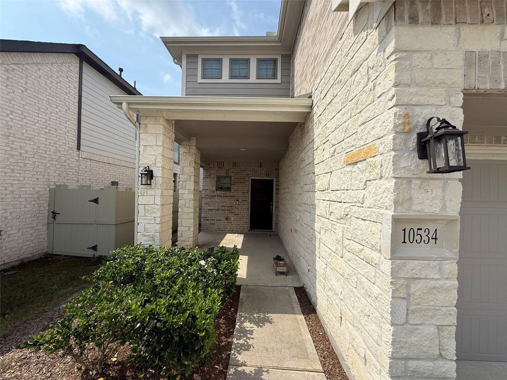 Photo of 10534 Wild Chives, Conroe, TX 77385 (MLS # 49339233)