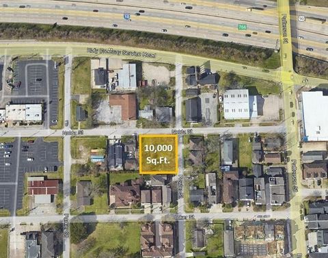 Photo of 4601 Nolda Street, Houston, TX 77007 (MLS # 25723015)
