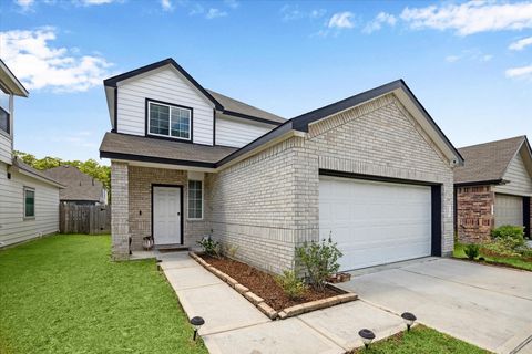 Property photo of 2442 Tavo Trails Drive, Conroe, TX 77301