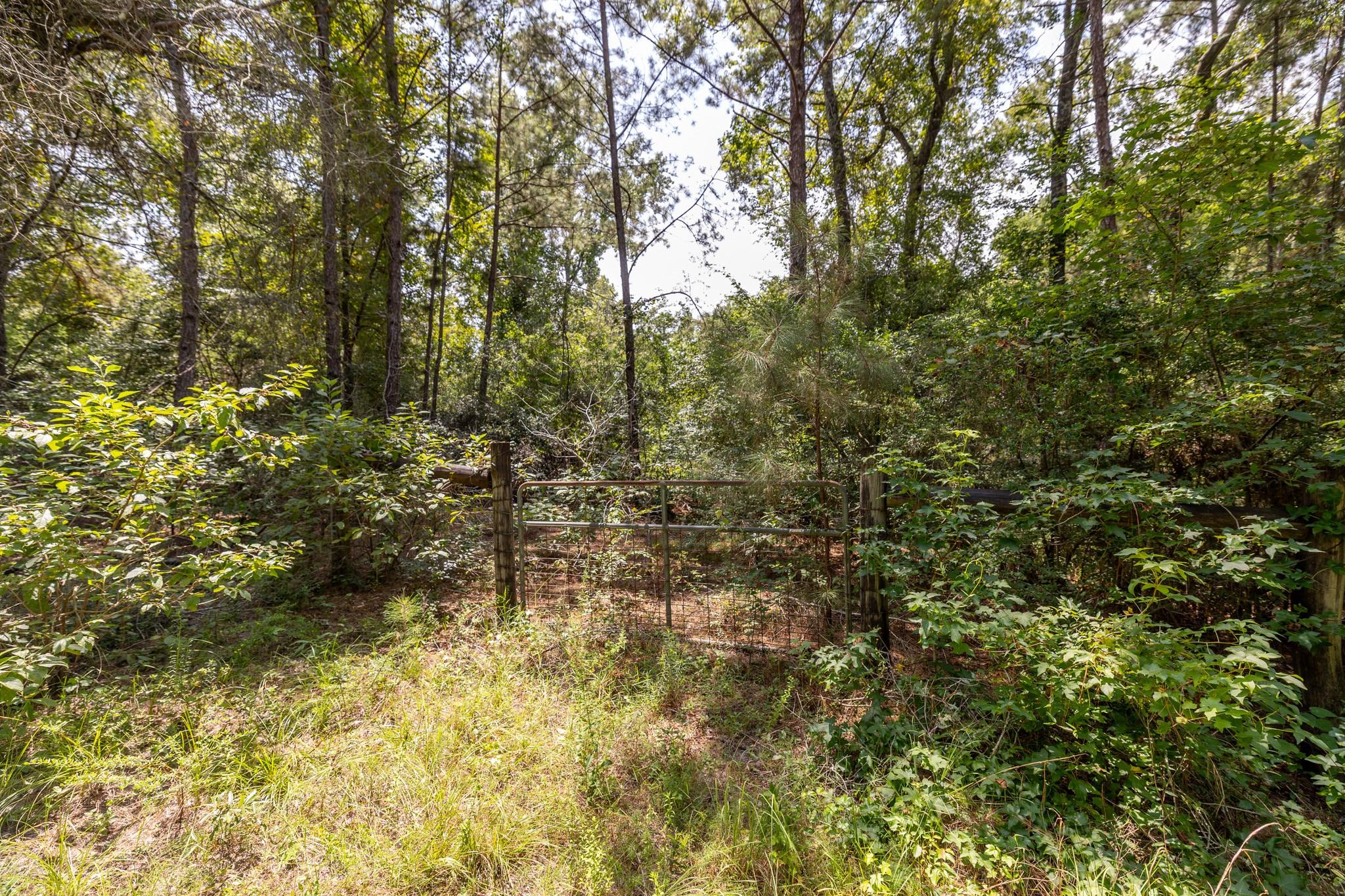 1255 Lee Turner Road Road