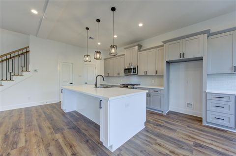 Tiny photo for 1106 Paul Quinn Street #B, Houston, TX 77091 (MLS # 930481)