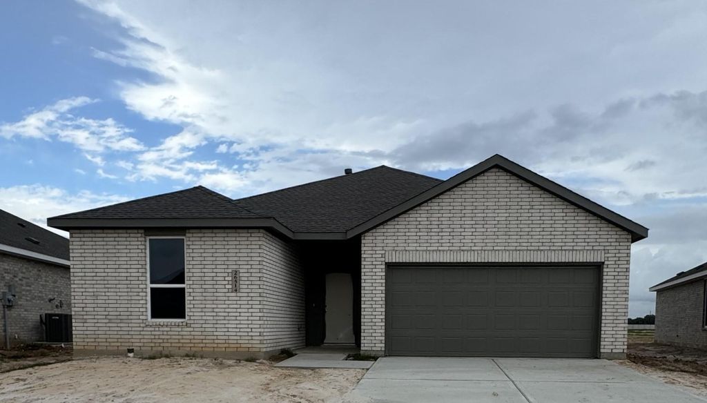 Photo of 6814 Yellow Jessamine Lane, Katy, TX 77493 (MLS # 80668184)