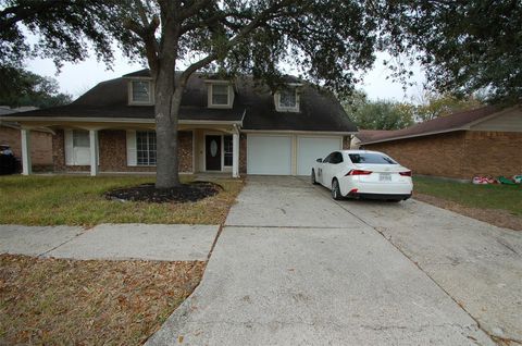 Photo of 3338 Walhalla Drive, Houston, TX 77066 (MLS # 7655313)