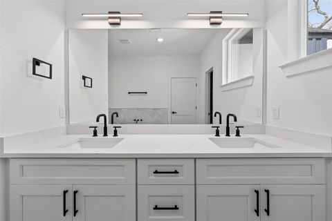 Tiny photo for 953 Highland Light Lane, Houston, TX 77091 (MLS # 66773508)