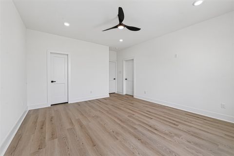 Tiny photo for 953 Highland Light Lane, Houston, TX 77091 (MLS # 66773508)