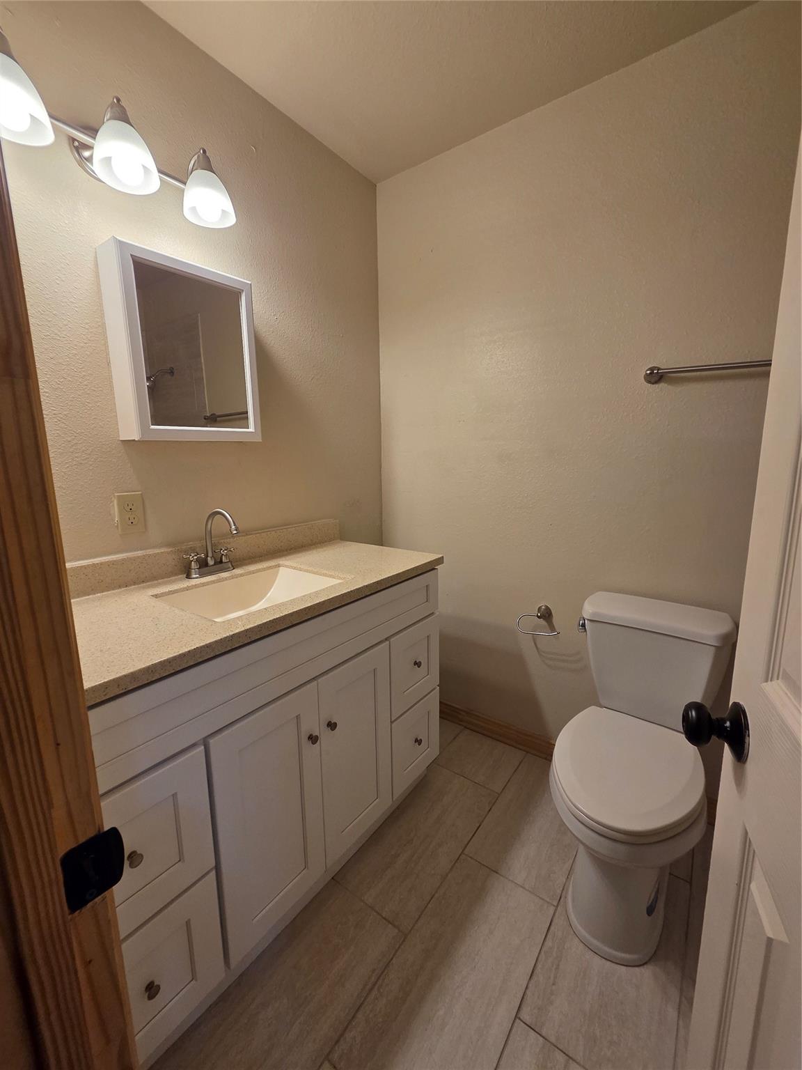 2185 Cashmere Avenue