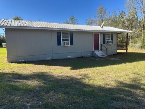 Photo of 593 County Road 4050, Lovelady, TX 75851 (MLS # 78887019)