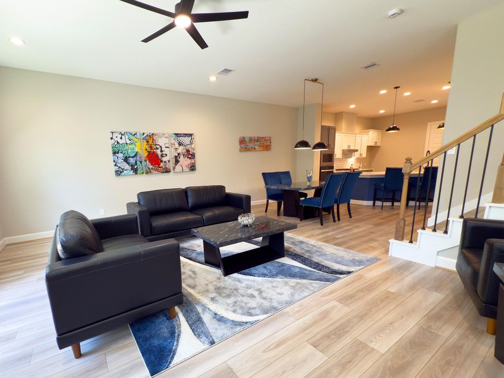Photo of 4307 Dickson Street, Houston, TX 77007 (MLS # 71599355)