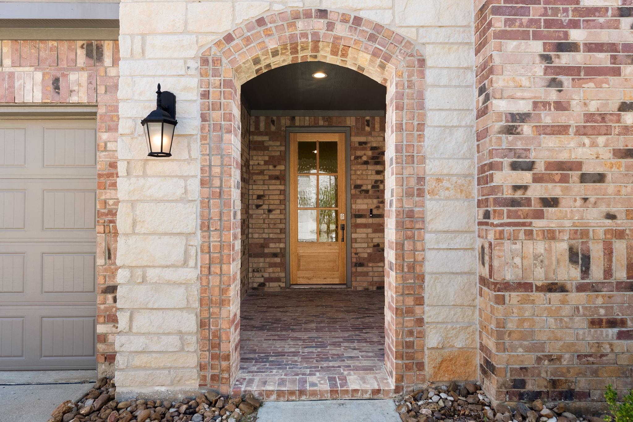20151 Clear Ridge Lane