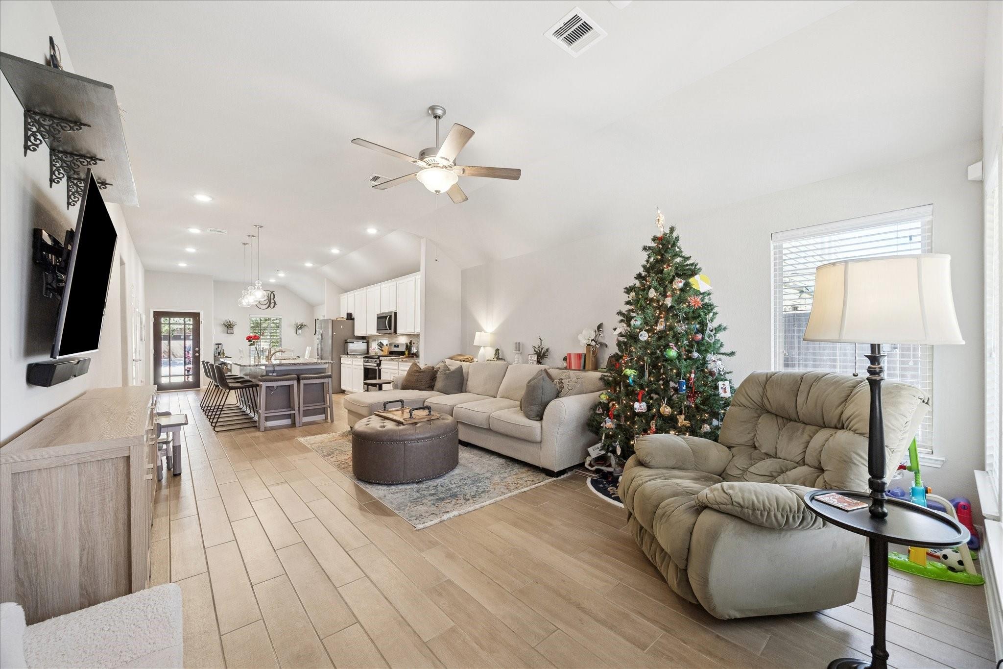 5010 Royal Regiment Lane