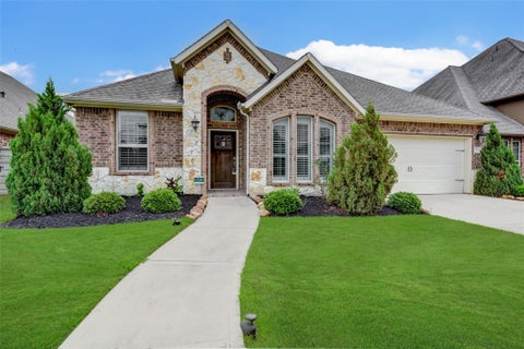 Homes For Rent - 2603 Deerwood Heights Lane<br/> Manvel, TX 77578