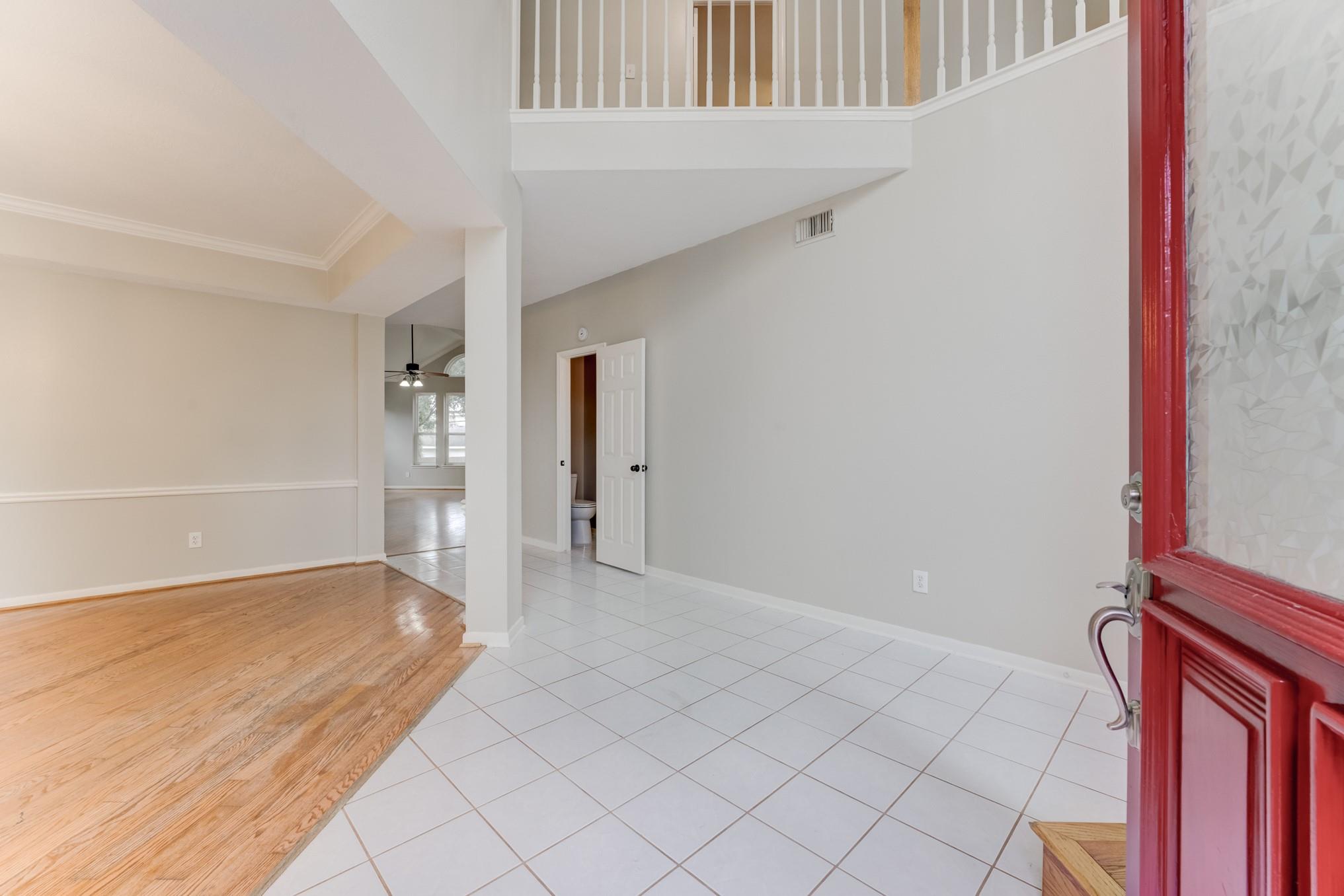 1015 Pine Walk Trail