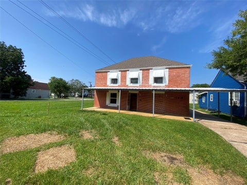 Photo of 748 Queens Court, Port Arthur, TX 77642 (MLS # 47909355)