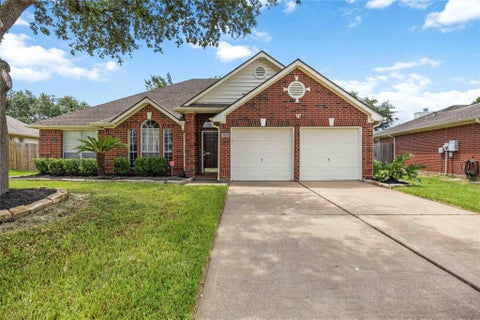 Photo of 21703 Bay Palms Drive, Katy, TX 77449 (MLS # 54833804)