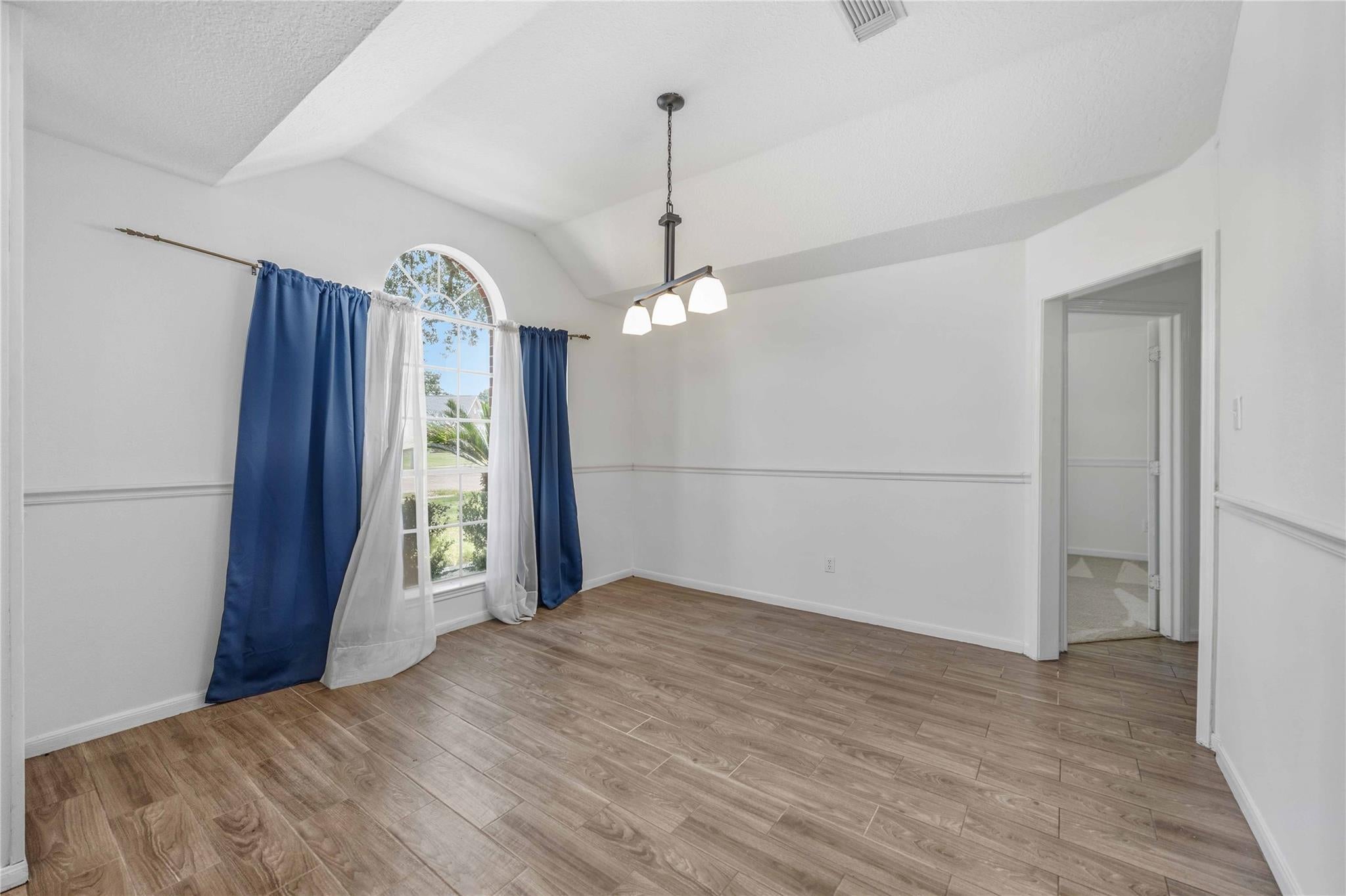 21703 Bay Palms Drive