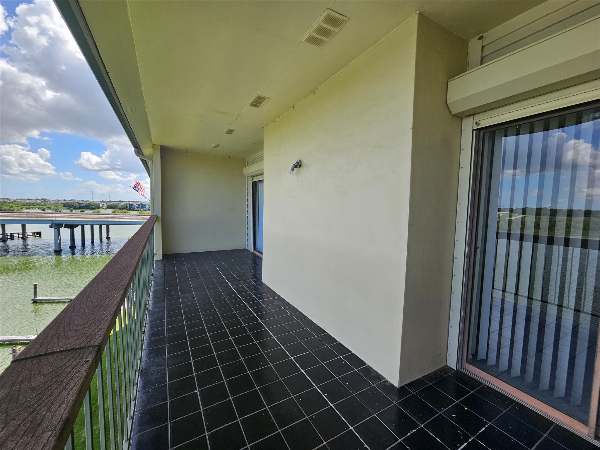 18809 Egret Bay Boulevard 125