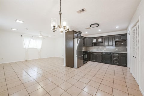 Photo of 9713 Caffrey Street, Houston, TX 77075 (MLS # 11901418)