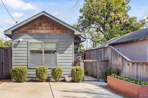 Photo of 7409 Avenue K, Houston, TX 77011 (MLS # 38362259)