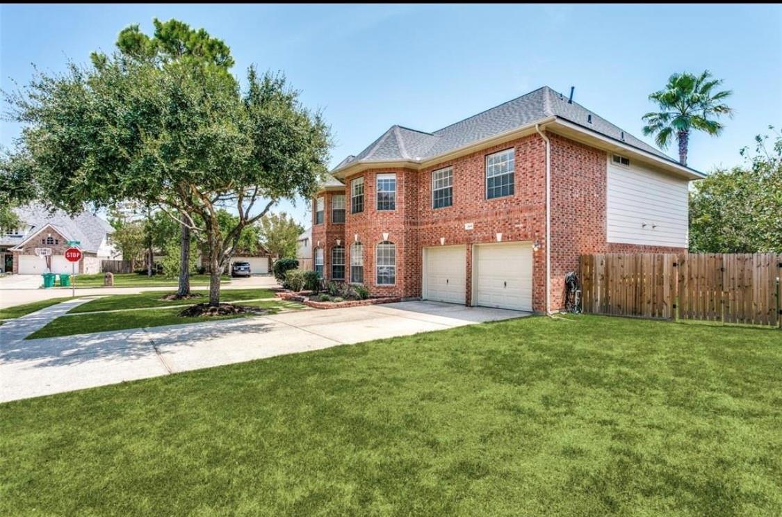 2601 Broussard Court