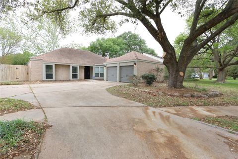 Photo of 15911 Haven Hills Drive, Houston, TX 77084 (MLS # 19057059)