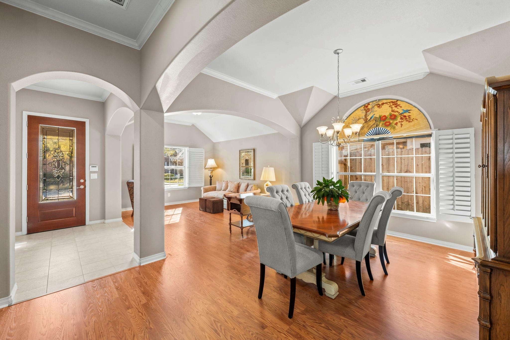 15246 Scenic Woodland Drive