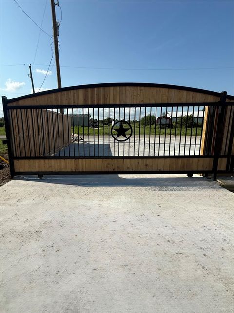 Photo of 17310 Cowan Road, Alvin, TX 77511 (MLS # 13234089)