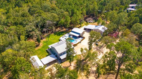 Photo of 807 Whitehead Drive Dr, Diboll, TX 75941 (MLS # 39062332)