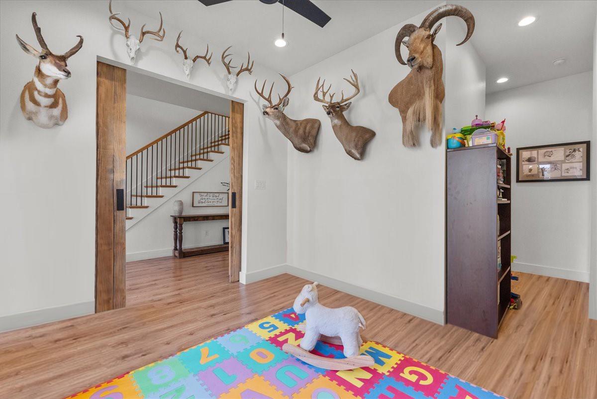 Alvin, Texas, 77511, United States, 4 Bedrooms Bedrooms, ,5 BathroomsBathrooms,Residential,Active,2020117