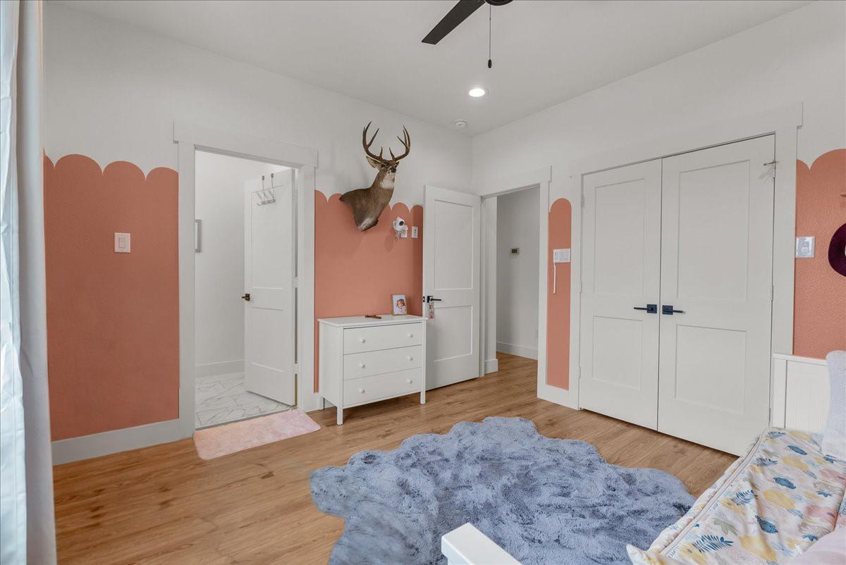 Alvin, Texas, 77511, United States, 4 Bedrooms Bedrooms, ,5 BathroomsBathrooms,Residential,Active,2020117