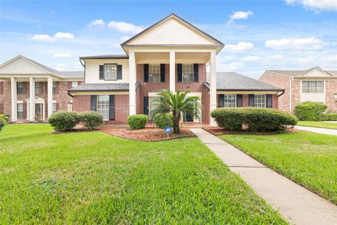 Photo of 3315 N Sutton Square, Stafford, TX 77477 (MLS # 72467812)