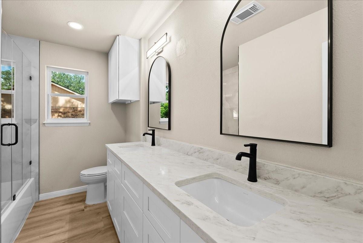 5142 Mockingbird Lane
