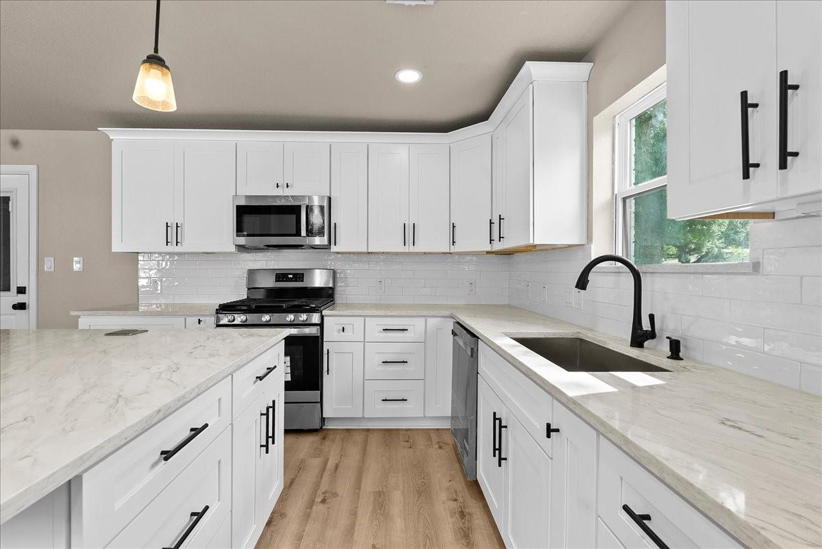 5142 Mockingbird Lane